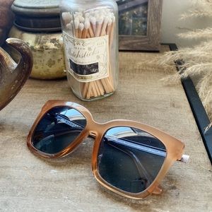 DIFF Bella Sunglasses
